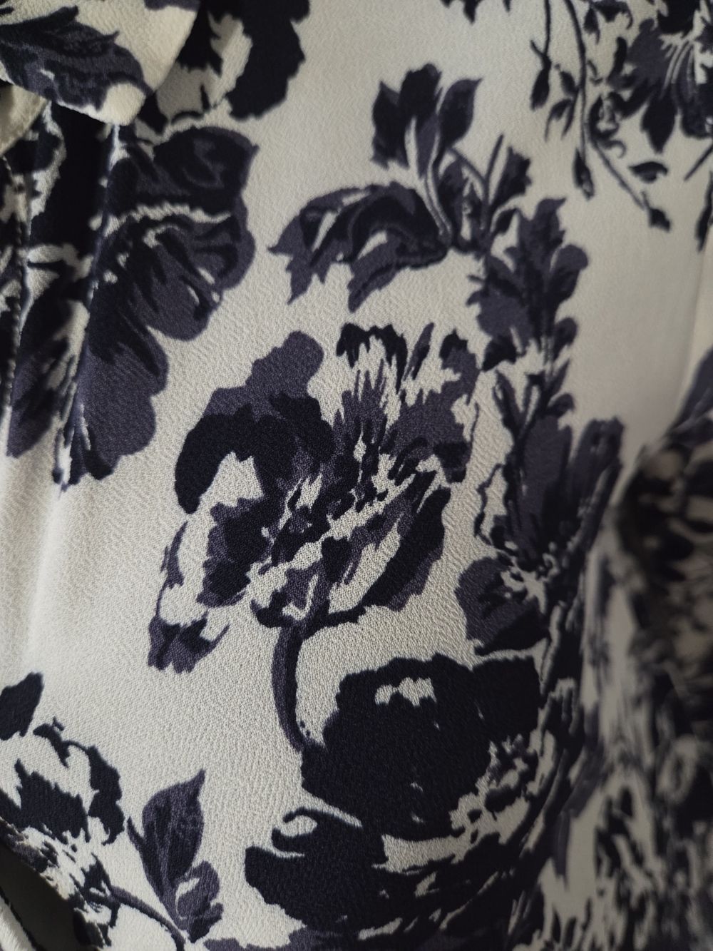 Reformation White and Navy Floral Button-Down Shirt - Picture 2 of 4